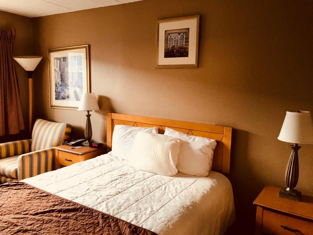 Americas Best Value Inn Laredo Zewnętrze zdjęcie